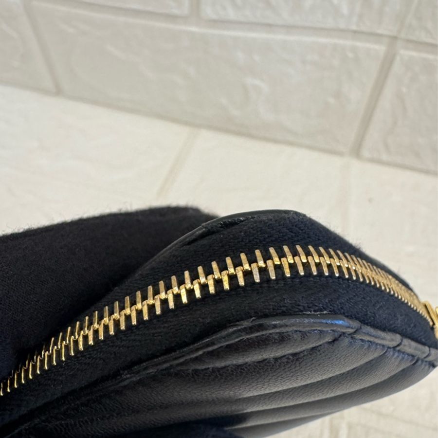YSL黑山形紋金logo零錢包👛-35