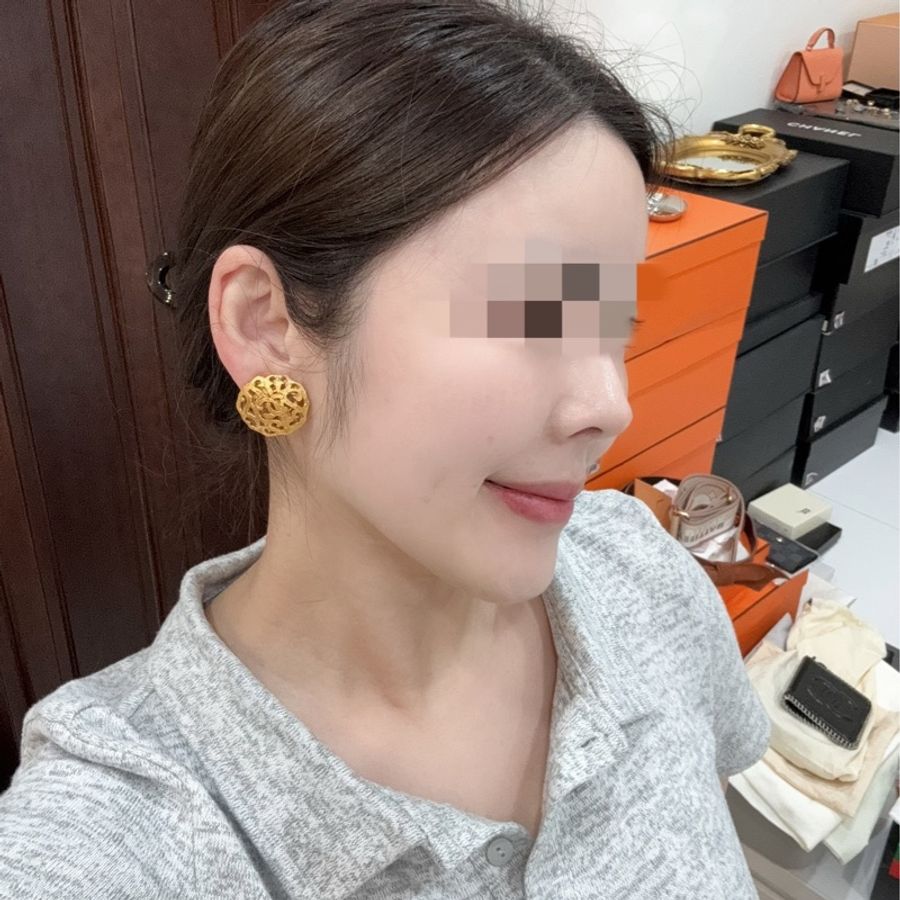 chanel 香奈兒 vintage 雙C鏤空系列 金色 耳環 耳夾 耳飾 夾式耳環-8