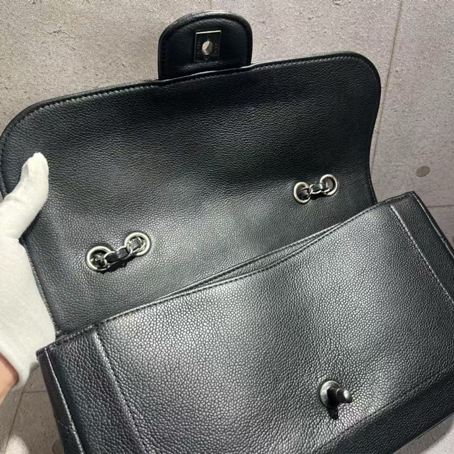 Chanel caviar jumbo-6