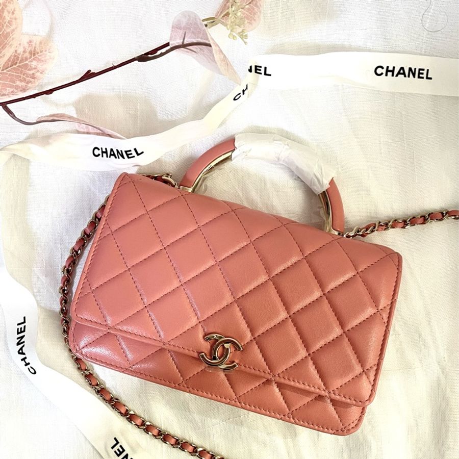 Chanel 粉紅色handle季節款-4