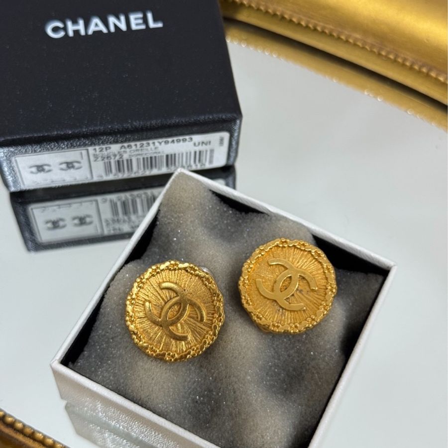 Chanel 香奈兒 Vintage 金色 圓形 麻花 圓餅 耳環 耳夾 耳飾 夾式耳環-1