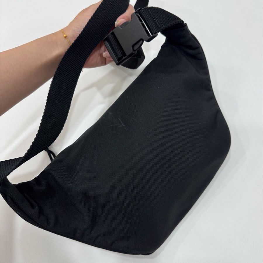 BALENCIAGA 巴黎世家 Explorer 黑色 尼龍 胸包 腰包胸口包 側背包 肩背包 斜背包-23