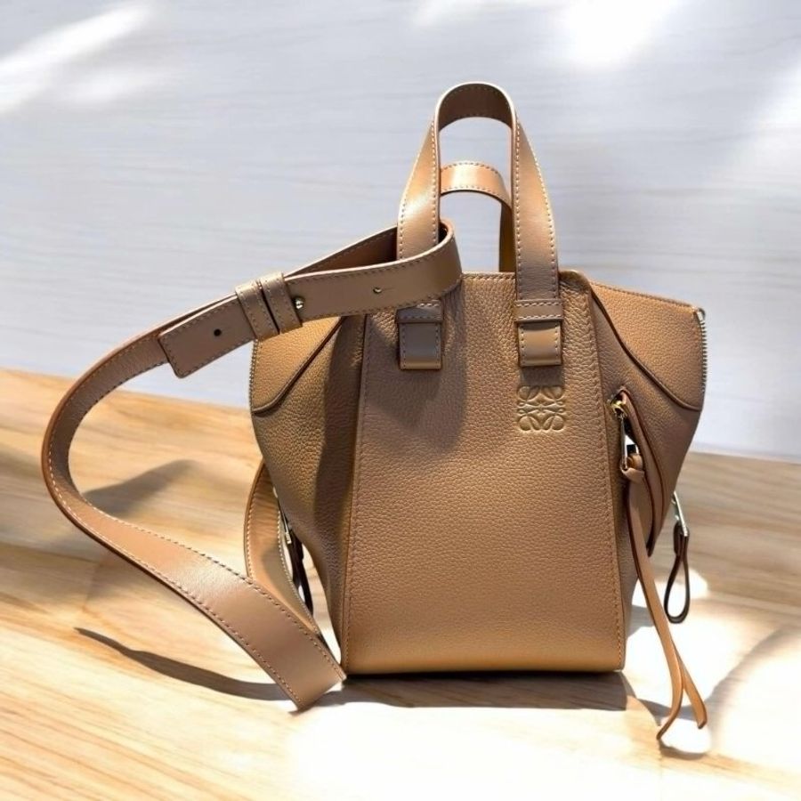 LOEWE吊床包/焦糖色-0