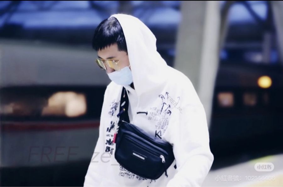BALENCIAGA 巴黎世家 Explorer 黑色 尼龍 胸包 腰包胸口包 側背包 肩背包 斜背包-26
