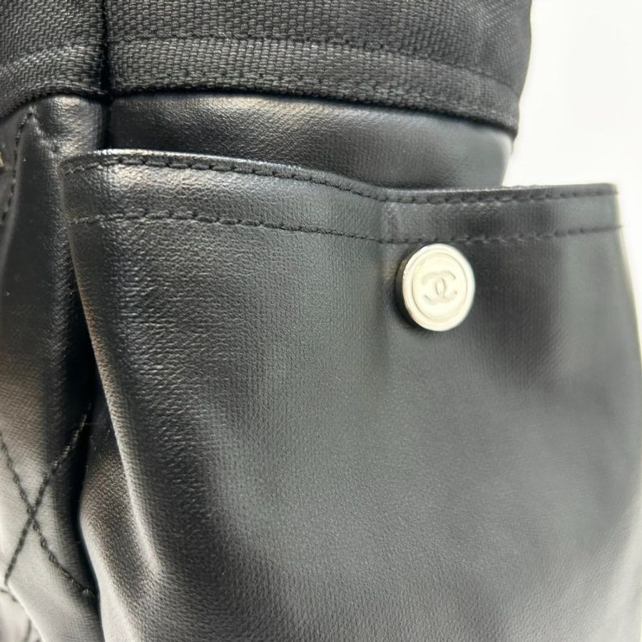 Chanel黑色牛皮帆布Paris Biarritz托特包A34210-11