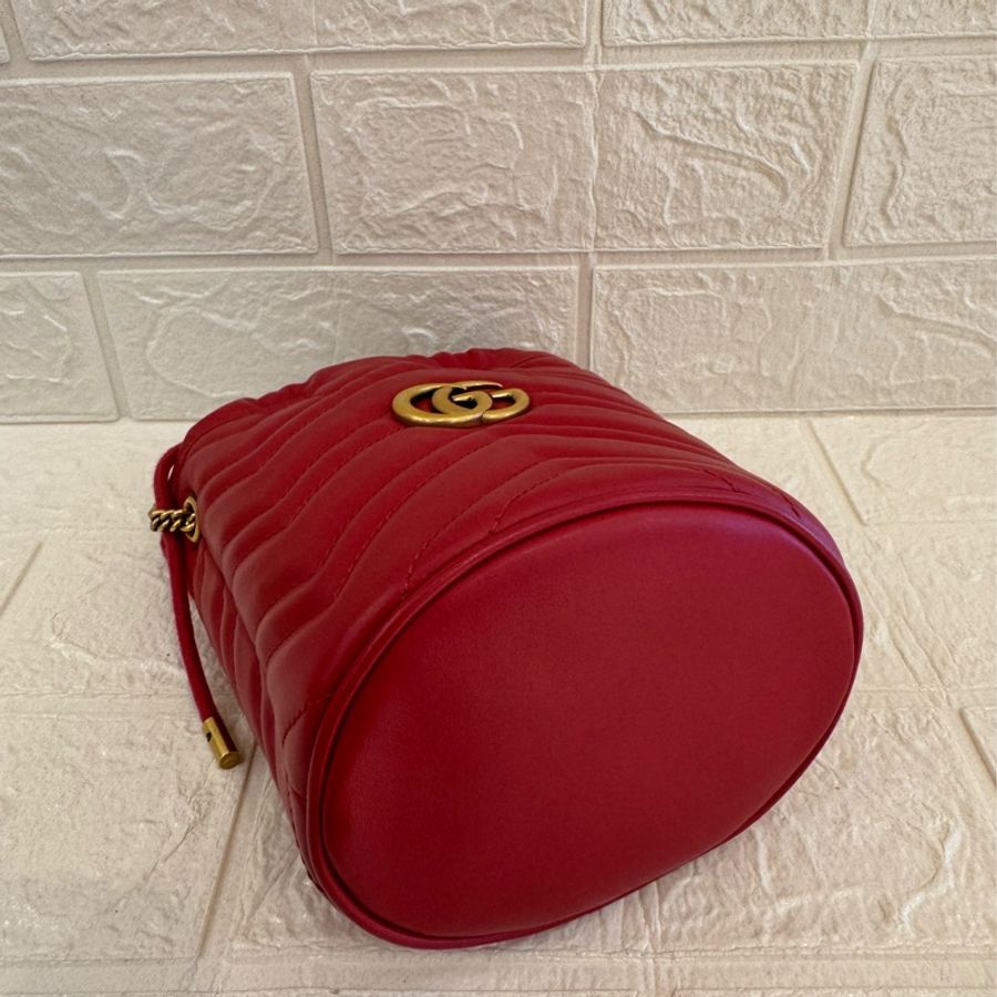 GUCCI 紅色金雙G水桶包-3