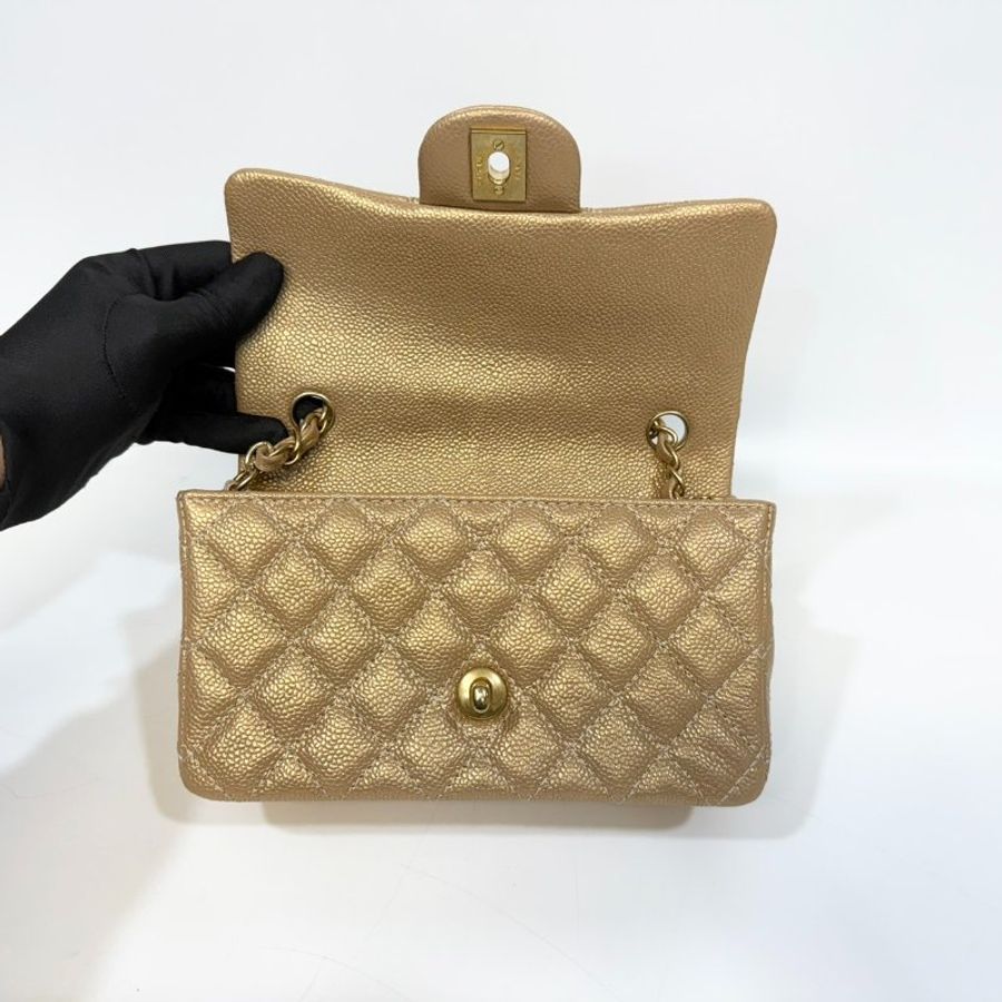 CHANEL 金色牛皮金釦COCO20/A69900-8