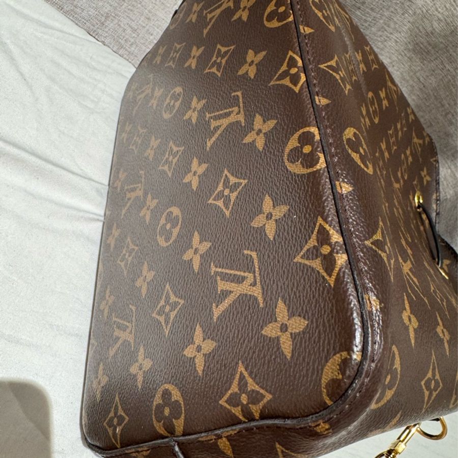 LV 經典水桶包 黑色-6