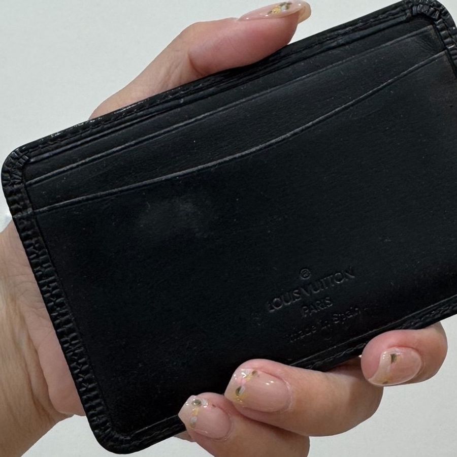 LV EPI 水波紋 黑色 卡夾 卡包 名片夾 信用卡夾 證件夾-9