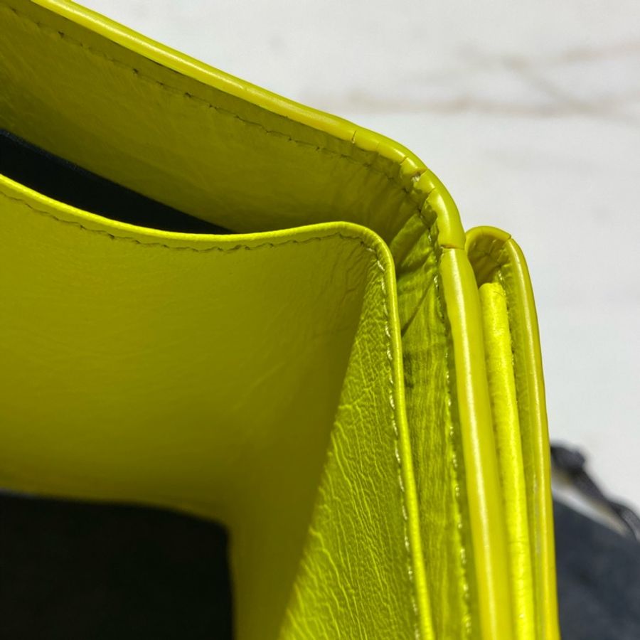 Balenciaga Mini Neo Classic wallet 小牛皮 檸檬黃 短夾-21