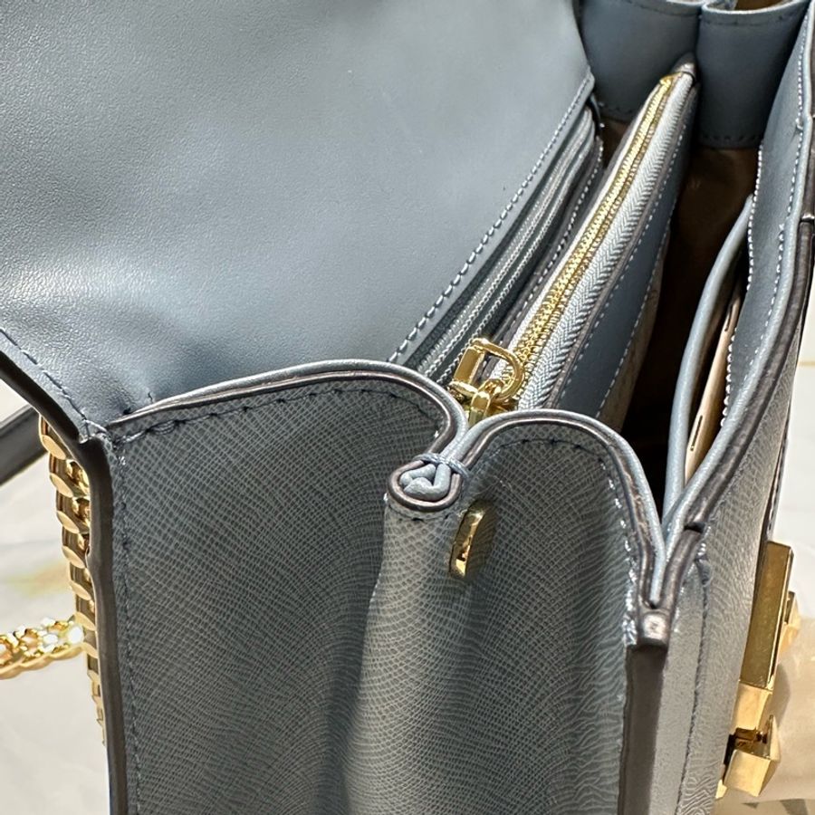 Michael Kors Whitney 牛皮 牛仔藍 拼色 信封包-14