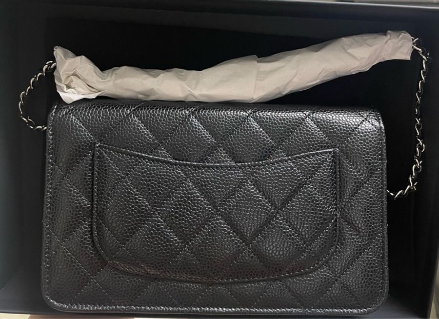Chanel wallet in chain WOC-6