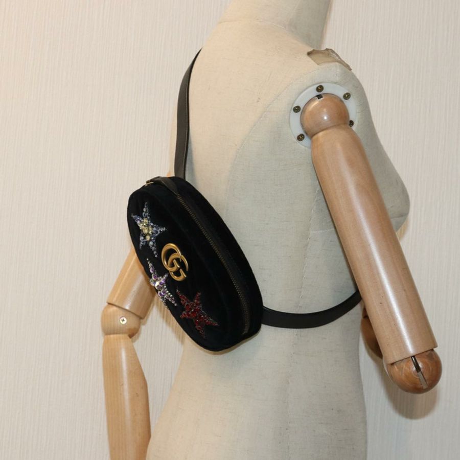 【日本直送】GUCCI 腰包 絲絨 黑色 金色 476434 Auth bs17475M-21