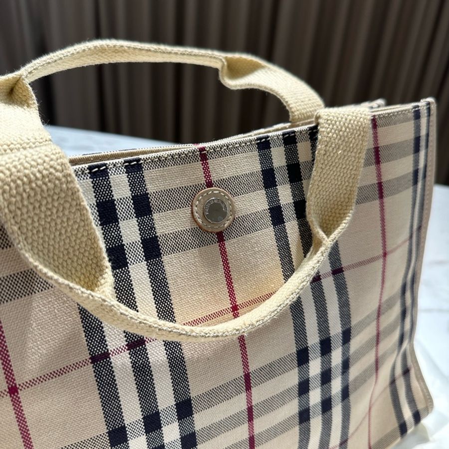 BURBERRY 經典格紋 托特包-1