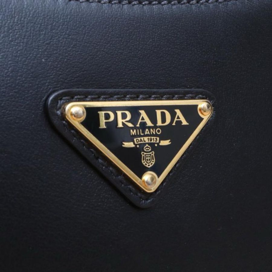 PRADA(普拉達) Arque 月牙包腋下包 黑色 金扣-5