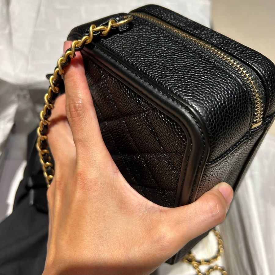 Chanel vanity case 化妝盒子包 黑金荔枝黑金17cm-15