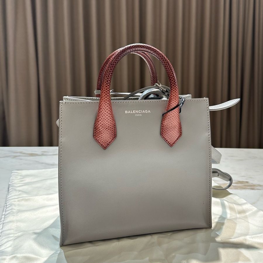 Balenciaga 灰色皮革 手提 斜背包-0