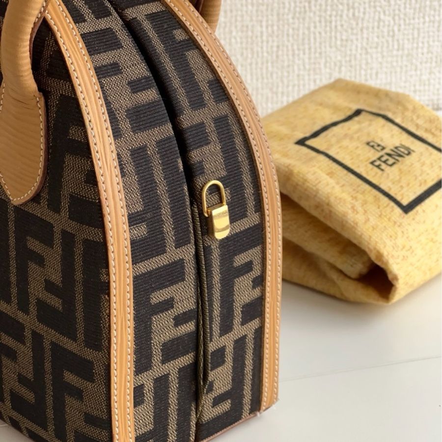 FENDI Zucca 老花帆布 × 真皮 手提包-3