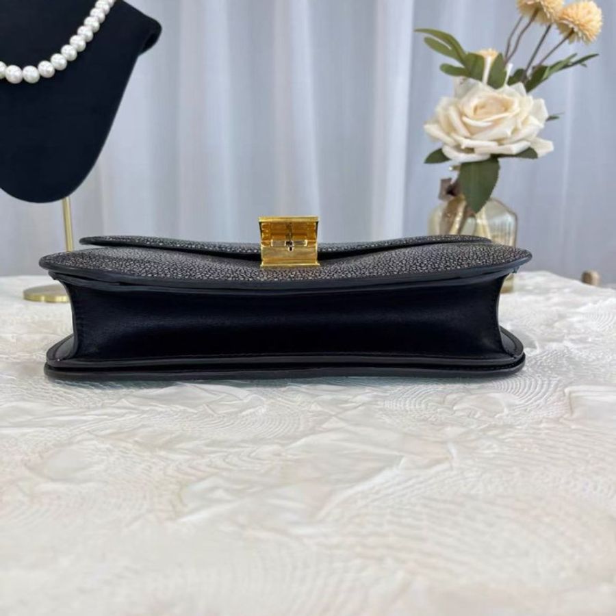 CELINE CLASSIC 中號珍珠魚皮BOX豆腐包 24*18*7 99新 配件塵袋-5