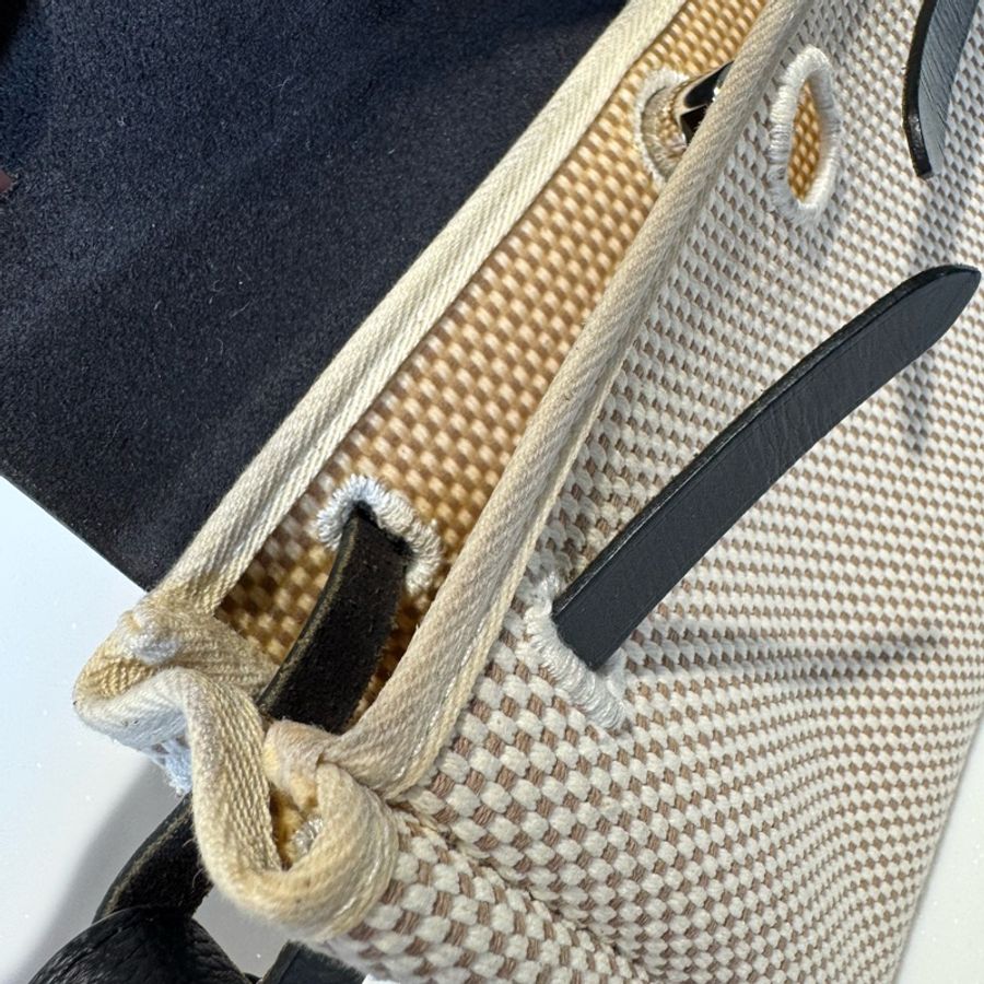 Hermes mini Herbag 黑白配色手拿包-9