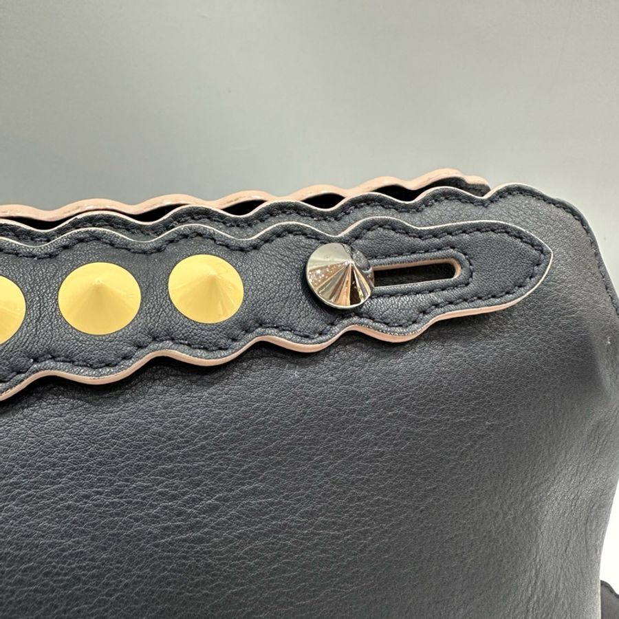 fendi 8BL125 深藍牛皮卯釘銀釦by the way bag 斜背包-13