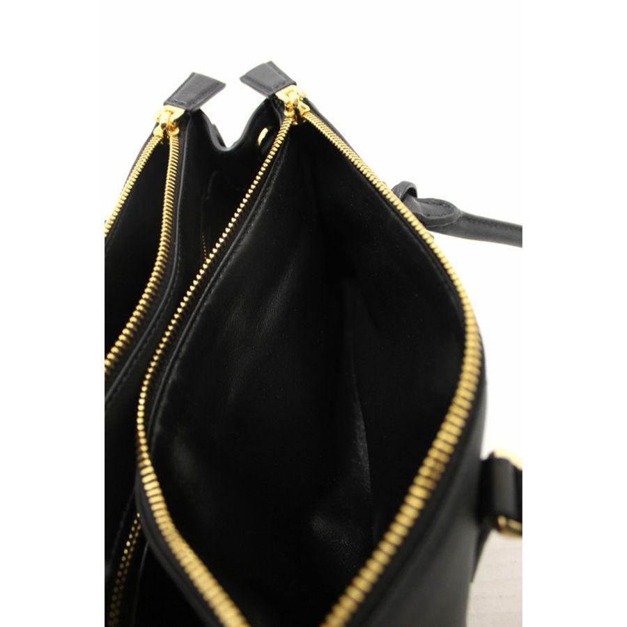Prada Black Leather Medium Galleria Shoulder and Crossbody Bag-17