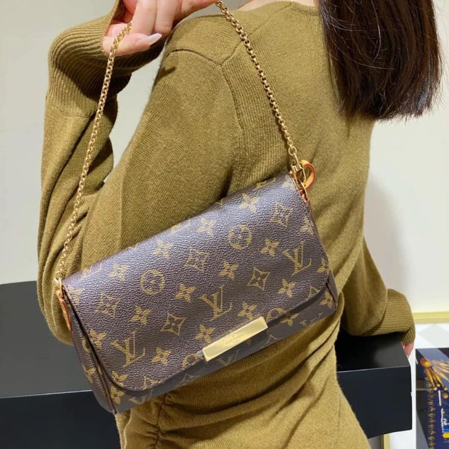 LV 經典老花M40718 🎀現品實拍 🎀 Favorite MM 經典花紋鍊條肩背包 斜背包~二手-11