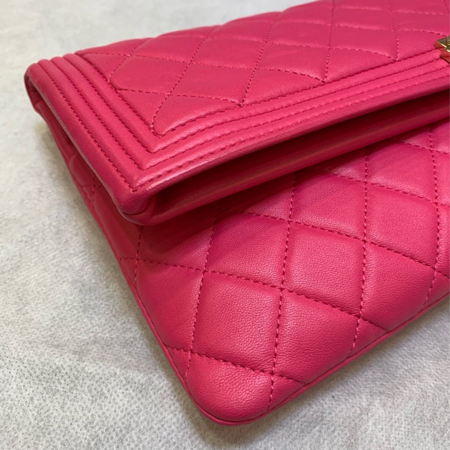 Chanel Pouch-3
