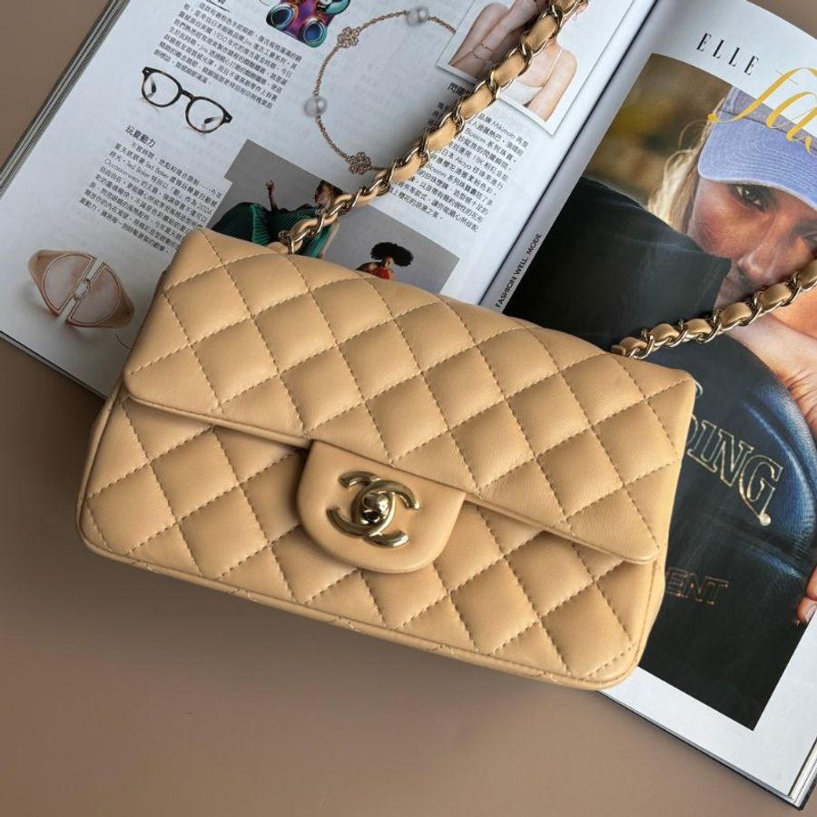 ::CHANEL:: 奶茶菱格羊皮COCO20-0