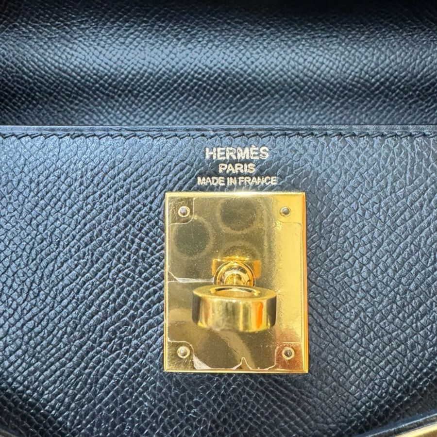 愛馬仕 Hermes Kelly28黑金 框Q Epsom皮 外縫~-5