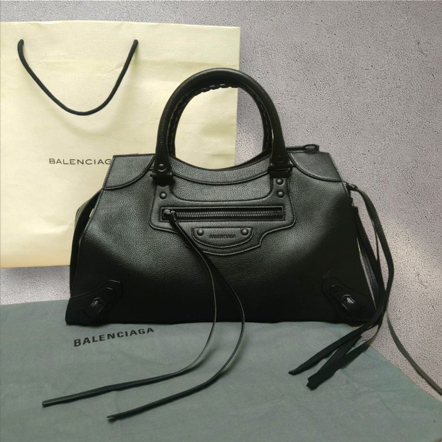 【9成新】㊣✨BALENCIAGA✨巴黎世家 (附防塵袋/台灣購證)黑色 烤漆 機車包 手提包 肩背包 斜背包/二手包/二手精品/保證正品🌳二手樹屋🌳-1