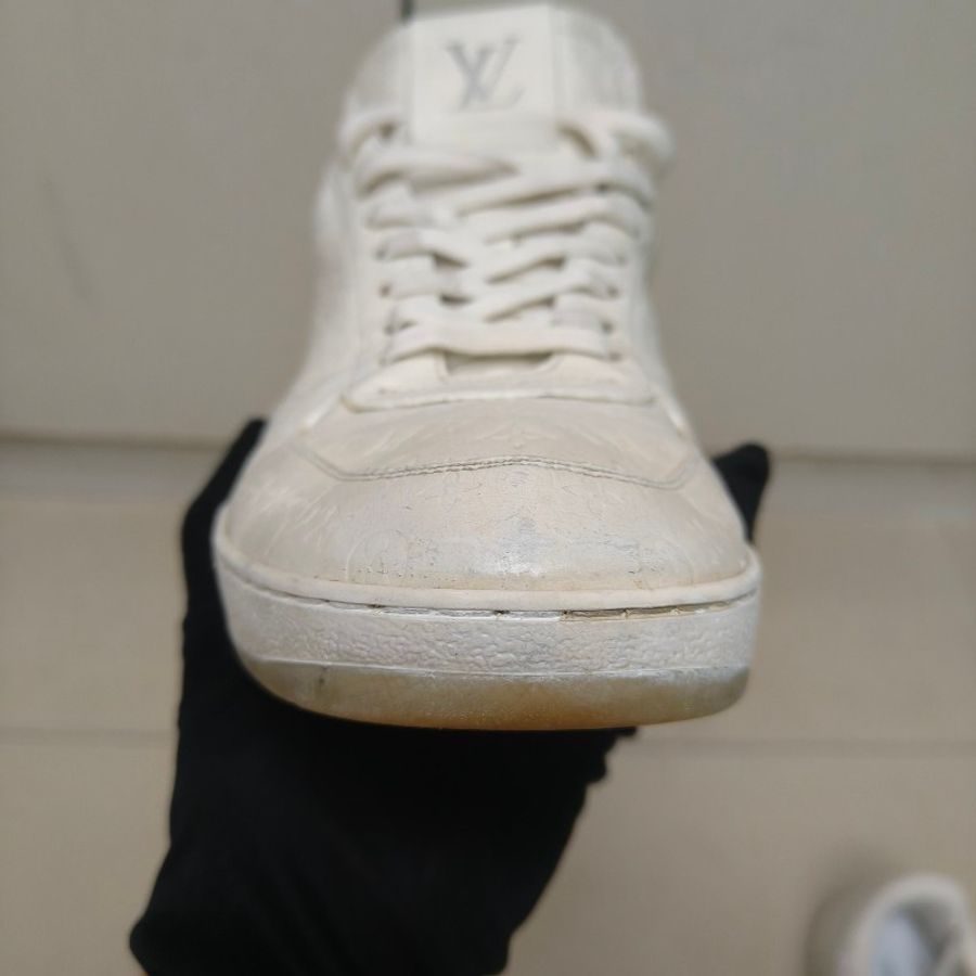 ㊣✨Louis Vuitton✨(附防塵袋)**尺寸:9**路易威登 LV 白色 浮雕 老花 潮流 印字 球鞋 板鞋 休閒鞋/二手鞋/二手精品/保證正品🌳二手樹屋🌳-22