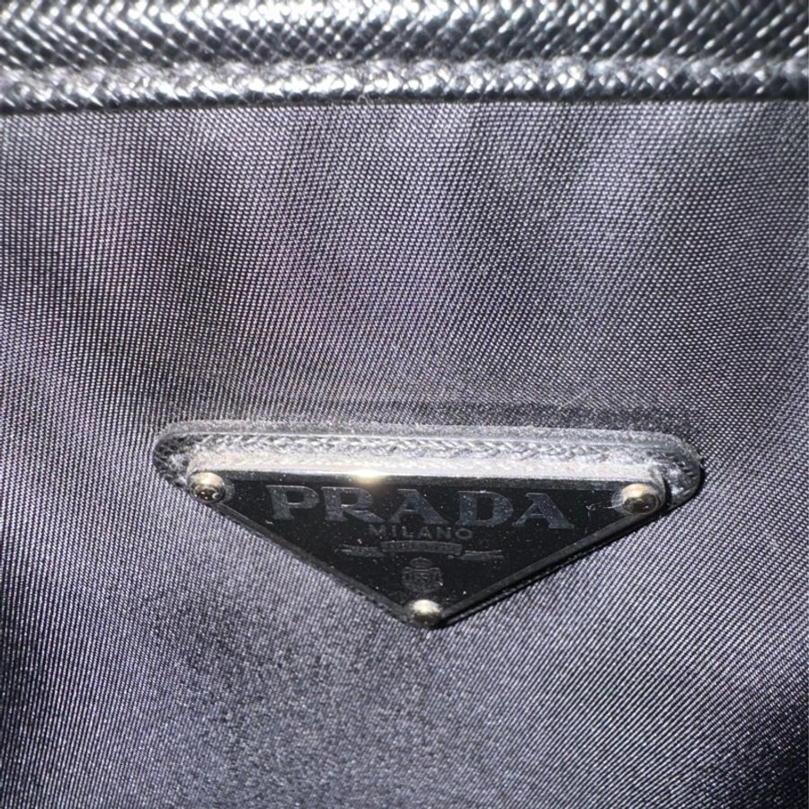 Prada-1