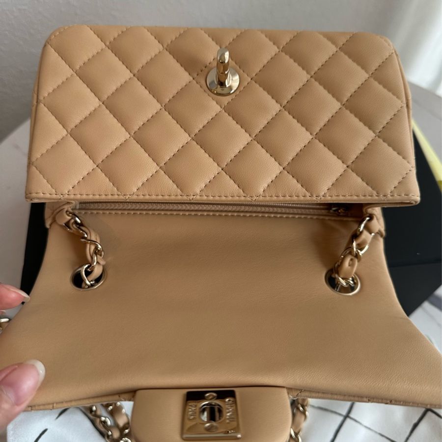 Chanel coco20 奶茶色❤️❤️❤️🥹經典-8