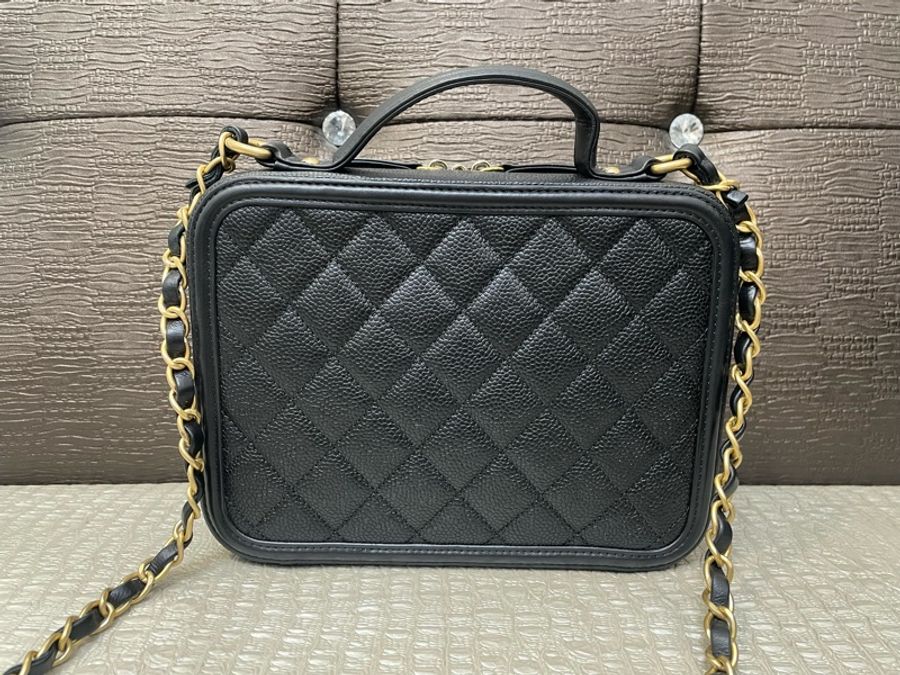 Chanel 黑荔枝牛皮霧金釦方型手提化妝箱斜背包A93343-1