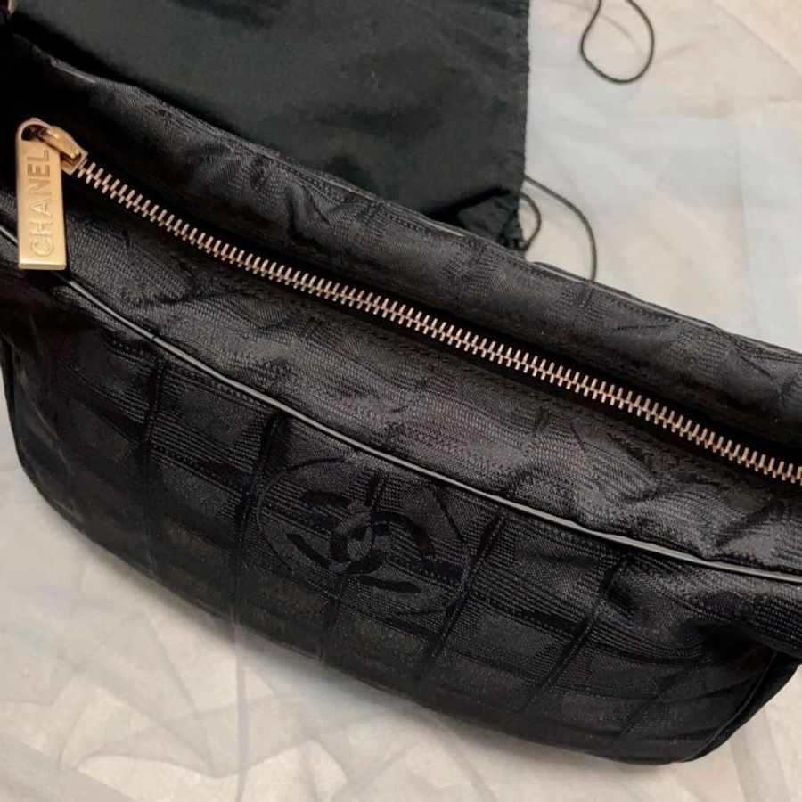 CHANEL Vintage 冰格 HOBO 腋下包-9