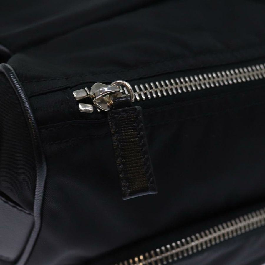 【日本直送】PRADA 黑色尼龍皮革肩背包 正品 am6182V-7