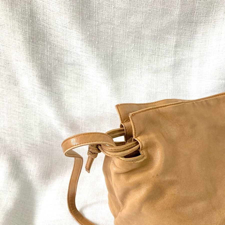 Loewe Flamenco 雲朵包 斜挎包-9