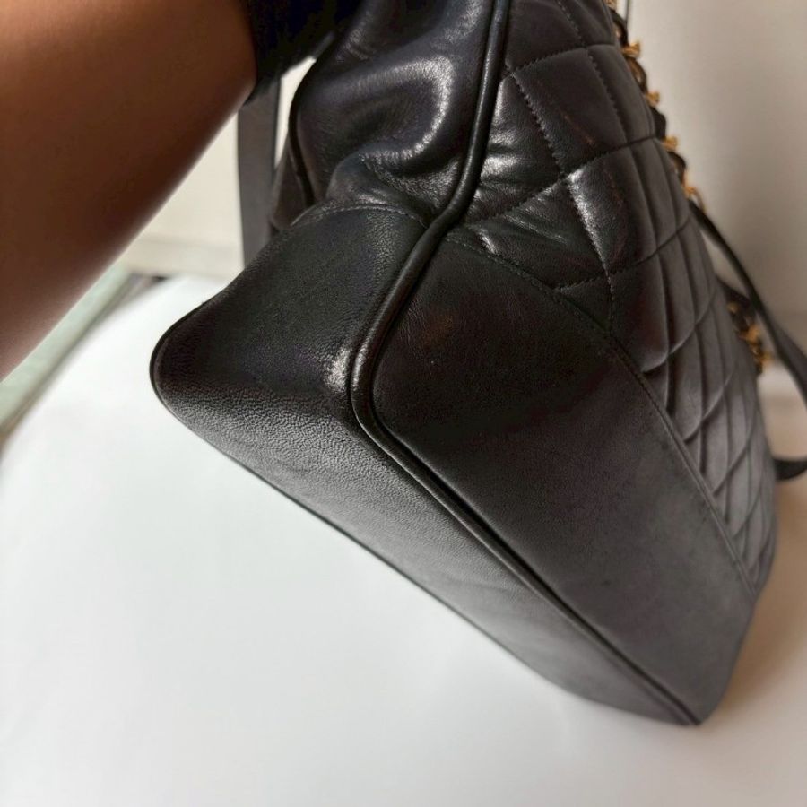 Chanel 黑皮菱格金鍊金球肩側包 古董老香包-9
