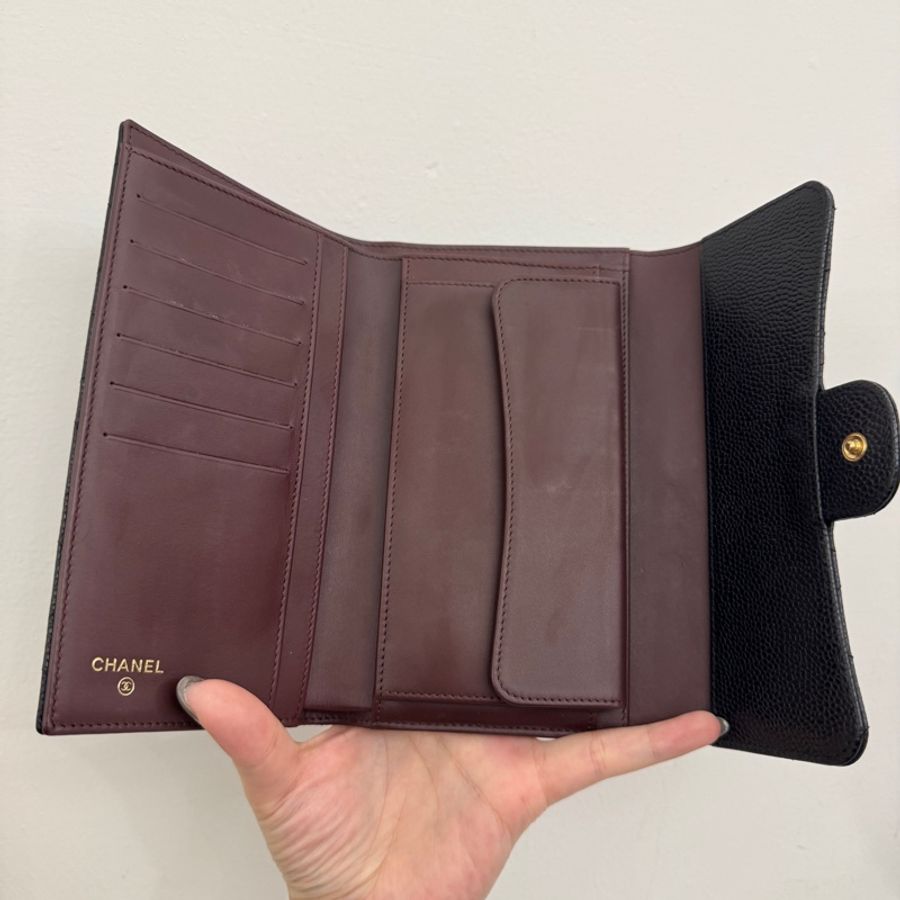 Chanel 黑金荔枝皮三折長夾-6