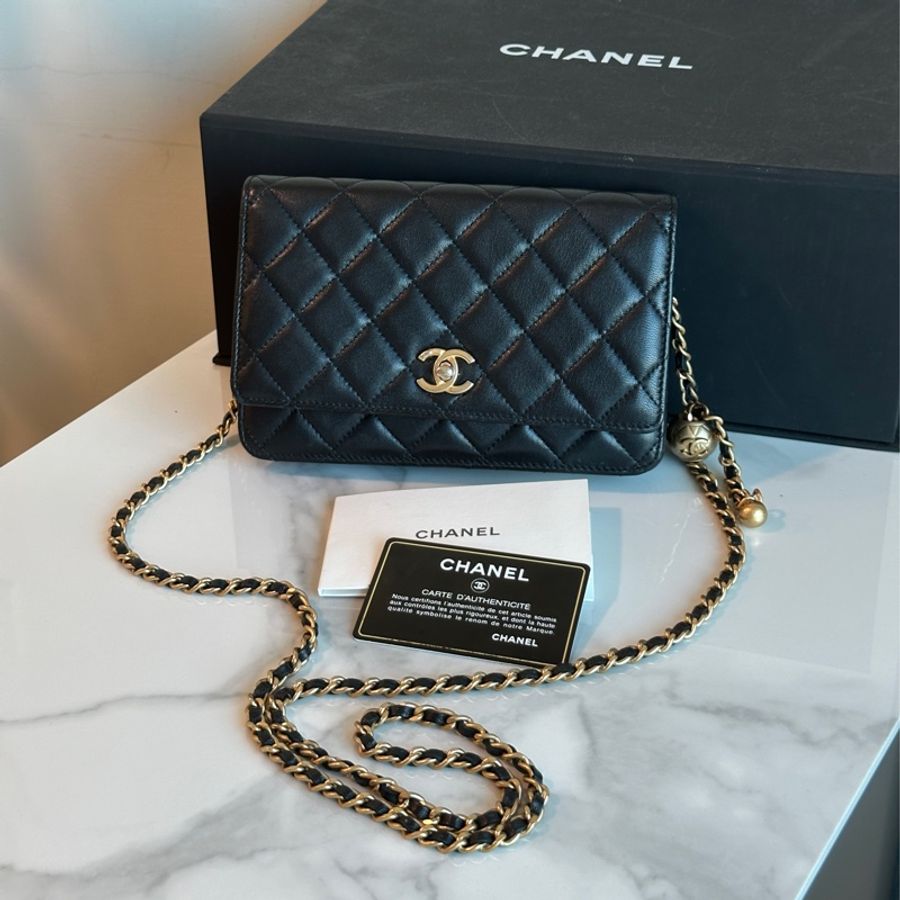 Chanel黑金金球Woc肩帶🉑調🉑肩背 99新閒置✨配件齊全-9