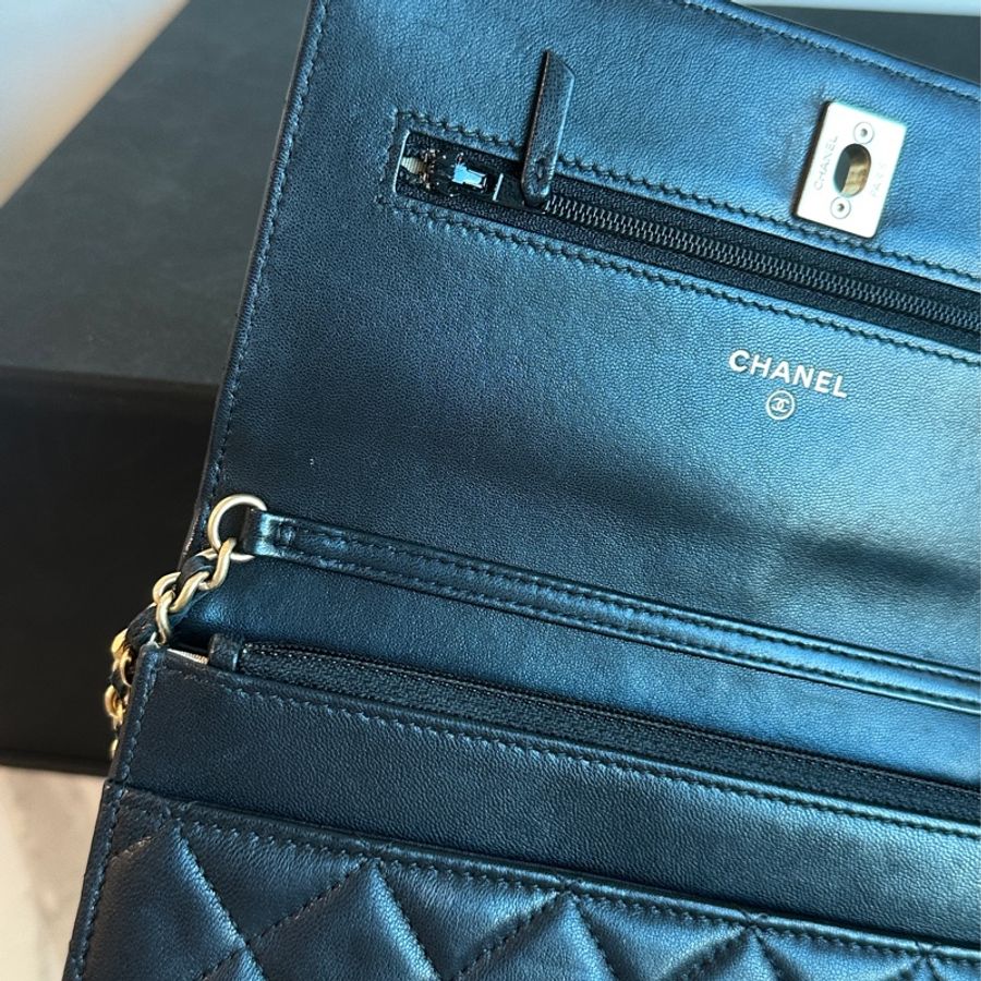 Chanel黑金金球Woc肩帶🉑調🉑肩背 99新閒置✨配件齊全-23