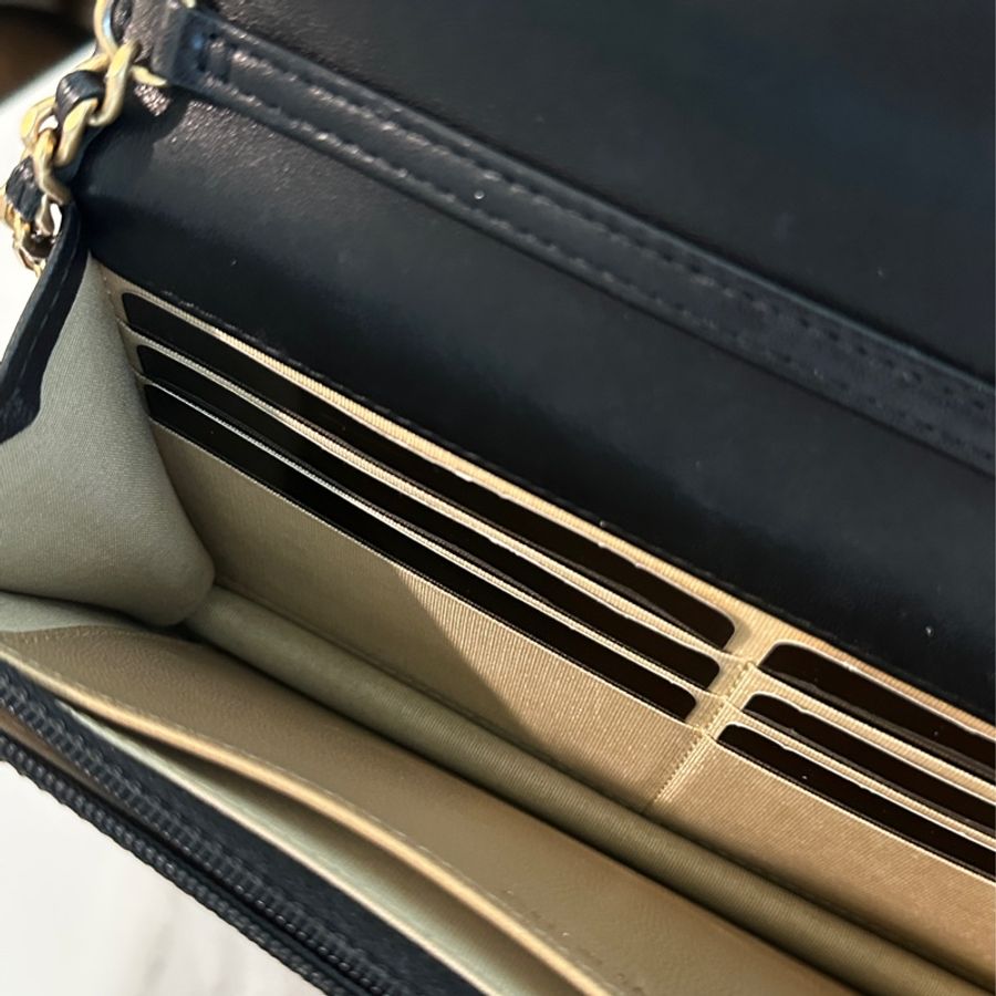 Chanel黑金金球Woc肩帶🉑調🉑肩背 99新閒置✨配件齊全-24