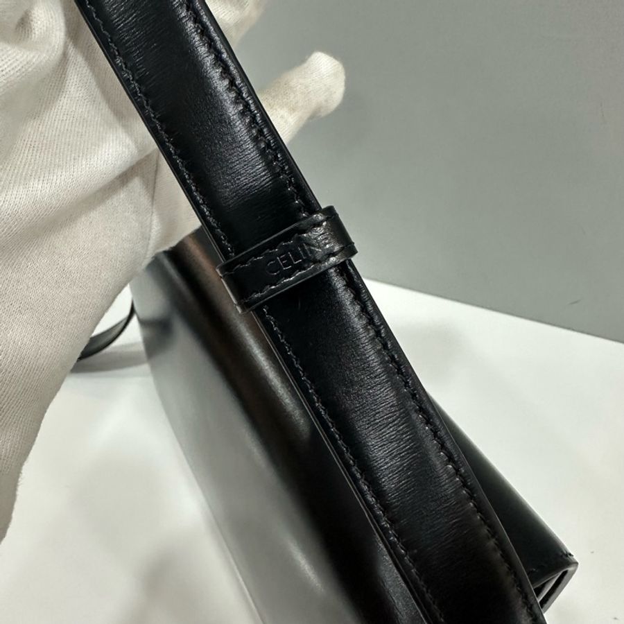 Celine 187363 黑色牛皮金釦凱旋門 斜背包-14
