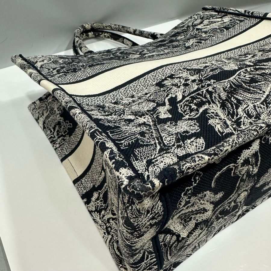 Dior M1286 藍色老虎刺繡 購物包 booktote 托特包-16