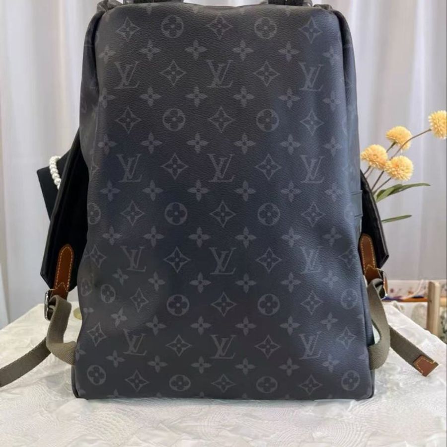 ✨LV Discovery系列 黑色老花後背包 40*37*20 99新 配件塵袋-5