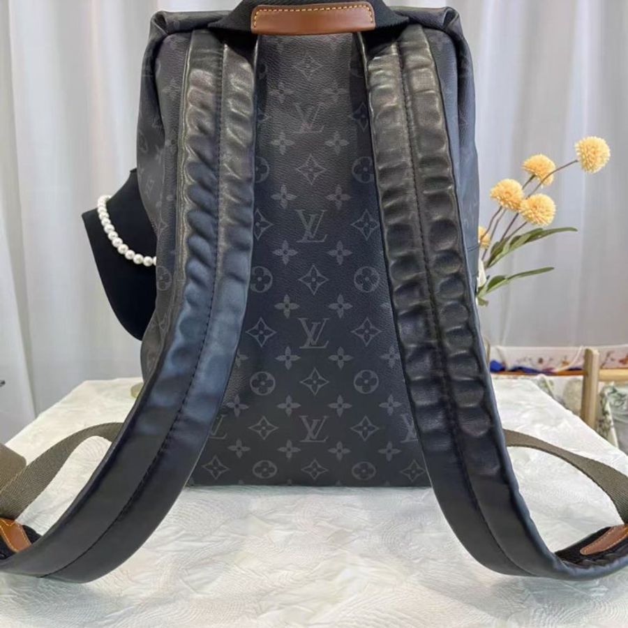 ✨LV Discovery系列 黑色老花後背包 40*37*20 99新 配件塵袋-7