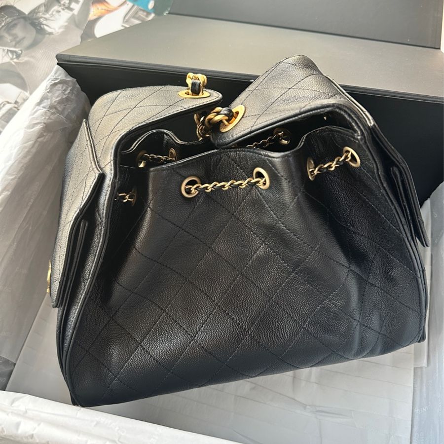 已售出❌❌全新全配🩷Jennie同款 Chanel 25 bag 小號 黑金荔枝牛皮💛💛-8