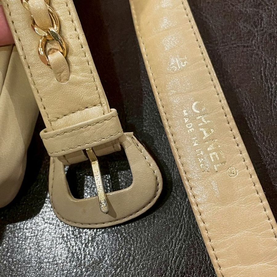 vintage CHANEL 古董香奈兒 米黃色菱格紋腰包 翻蓋包 小廢包 小方包-15
