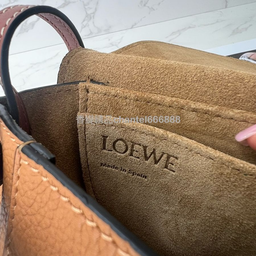 💗香緹國際精品💗 Loewe 326 gate mini 焦糖色馬鞍包-8